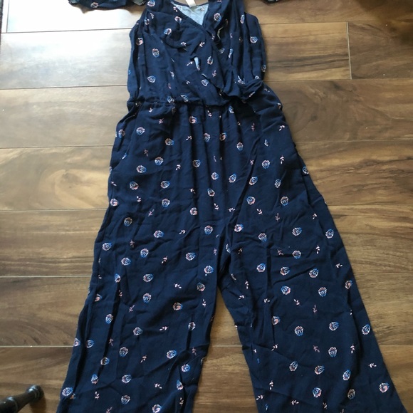 WOMEN’S FLORAL ROMPER - Picture 5 of 6